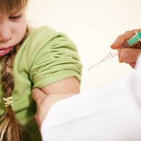 BioNTech и Pfizer запросили разрешение ЕС на вакцинацию детей старше 5 лет