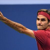 Federers jau desmito reizi triumfē Halles ATP turnīrā