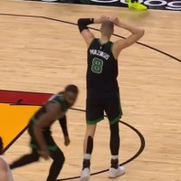 Porziņģis izlaidīs 'Celtics' nākamo 'play off' sēriju