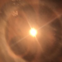 Foto: Lasītājs debesīs pamana krāšņu Saules halo