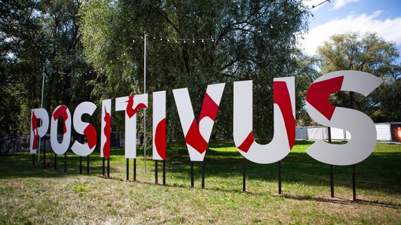 Positivus 2023: Lucavsalā sākta festivāla teritorijas iekārtošana - 15