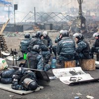 Ukrainas opozīcija vienojas ar varasiestādēm par pamieru