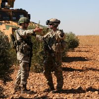 ASV atvilks savus spēkus Sīrijā no Turcijas robežas