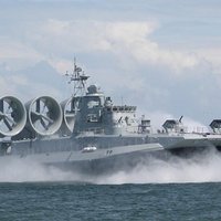 Krievija pārņems Ukrainas līgumu un piegādās Ķīnai Krimā ražotos kuģus 'Zubr'