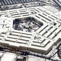 Tramps nespēj atrast jaunu Pentagona vadītāju