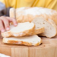 Ar ko atšķiras ar raugu un ar ieraugu cepta maize?