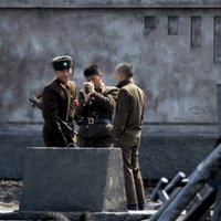 Ziemeļkorejas spriedze: raķetes atkal nolaistas