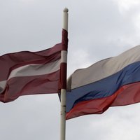 Vērtē iespējas apturēt Latvijas un Krievijas divpusējo līgumu izpildi