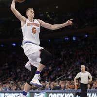 Porziņģis ar 18 gūtiem punktiem sekmē 'Knicks' uzvaru NBA mačā
