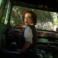 Kinoteātros nonāk jaunā ģimenes filma 'Vecā dārza noslēpums'