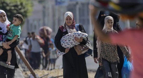 Izraēlas armija atļāvusi cilvēkiem evakuēties no al Šifas slimnīcas