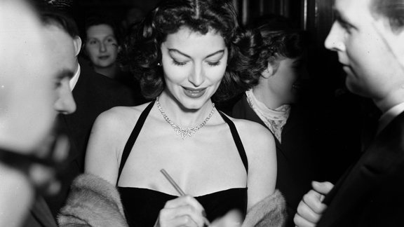 Ava Gardner - 15