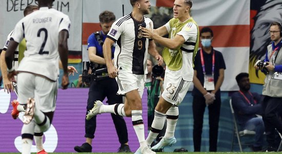 Германию от первого поражения на ЕВРО спас форвард со странным ритуалом