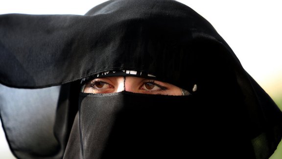 Muslim woman Niqab