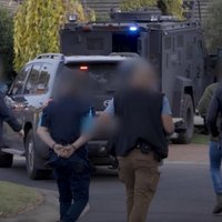 ASV un Austrālijas policijas kopīgā operācijā 18 valstīs aizturēti simtiem cilvēku