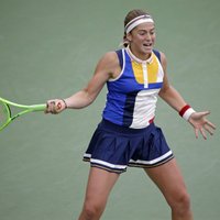 Ostapenko zaudē ASV atklātā čempionāta dāmu dubultspēļu pirmajā kārtā