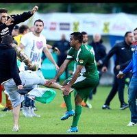 Video: Austrijā spēles laikā piekauj 'Maccabi Haifa' futbolistus