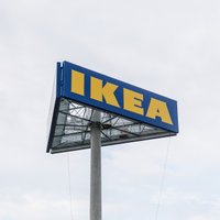 ФОТО: Установлена вышка возле строящегося в Риге магазина IKEA
