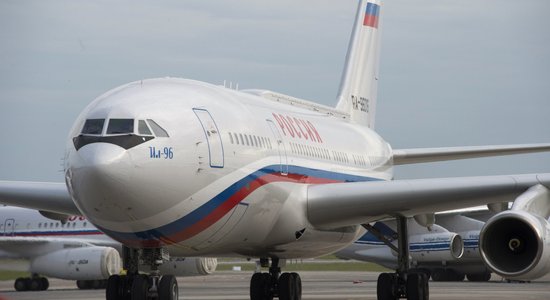 В Берлин из Москвы прилетал спецрейс Ил-96, чтобы забрать 20 российских дипломатов