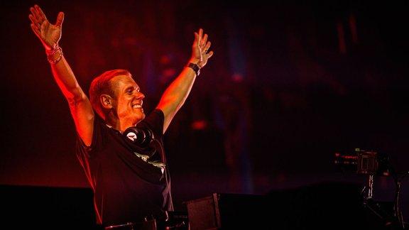 Armin Van Buuren 