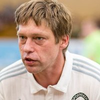 Latvijas handbola izlasi līdz EČ kvalifikācijas beigām vadīs Uščins
