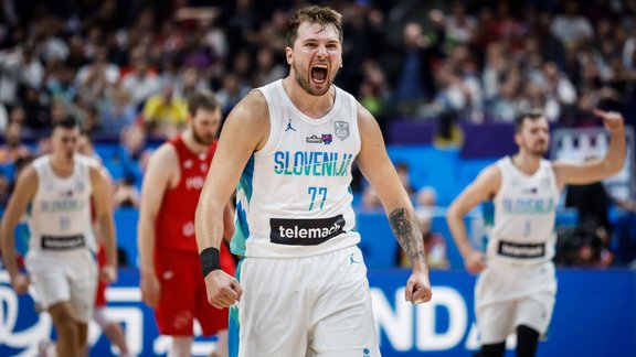 Luka Dončičs, basketbols, Slovēnijas basketbola izlase