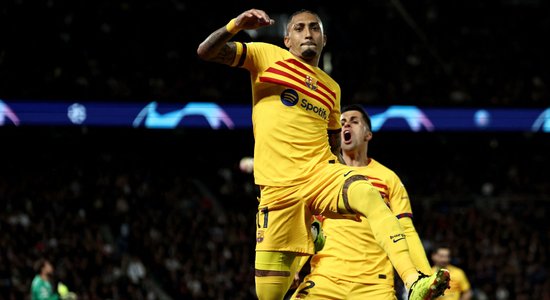 'Barcelona' trillerī uzvar pirmajā UEFA Čempionu līgas ceturtdaļfināla cīņā