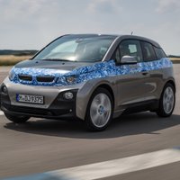'BMW' daļēji atklājis 'i3' sērijveida elektromobili