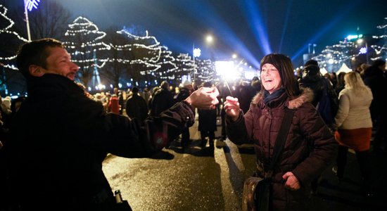 Aicina lustīgi sagaidīt Jauno gadu 11. novembra krastmalā