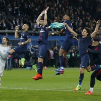 'Saint-Germain' futbolisti Čempionu līgas mačā iznīcina 'Barcelona' vienību