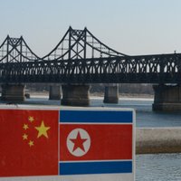 ASV mudina Ķīnu 'iegrožot' Ziemeļkoreju