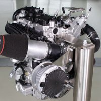 'Volvo' izgatavojis četrcilindru motoru ar 450 ZS