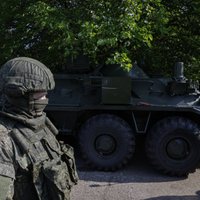 Ukraina okupētajā Krimā devusi triecienu Saku militārajam lidlaukam, informē avoti
