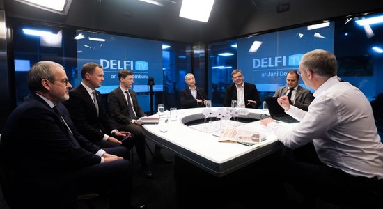 'Delfi TV ar Domburu': 'Šlesera marionetes' jeb Gobzema krahs. Pilns ieraksts