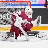 Latvijas U-18 hokejisti iekļūst pasaules čempionāta ceturtdaļfinālā