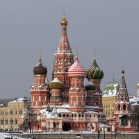 Krievijas ekonomiku apdraud neformālās sankcijas, uzskata vicepremjers