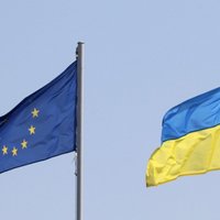 ES un Ukraina atliek brīvās tirdzniecības līguma stāšanos spēkā līdz 2015.gada beigām