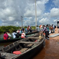 Paragvajā iedzīvotāji atsakās evakuēties no ciemata, kam draud applūšana