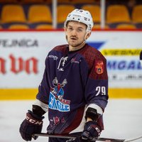 Neizkāpj no bedres: 'Zemgale'/LLU hokejisti Somijā zaudē jau astoto spēli pēc kārtas
