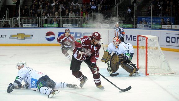 KHL spēle hokejā: Rīgas Dinamo - Zagrebas Mefveščak