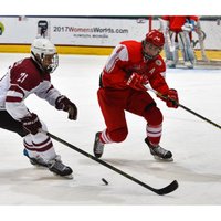 Latvijas U-18 hokejisti dramatiskā cīņā nosargā vietu elitē
