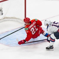 Pasaules junioru čempionāta ievadā Krievijas hokejisti uzvar ASV