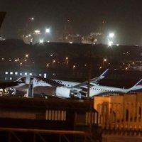 Peru pasažieru lidmašīna saskrienas ar ugunsdzēsēju auto; divi bojāgājušie