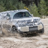 Jaunā 'Land Rover Defender' testa modeļi ir nobraukuši jau 1,2 miljonus kilometru