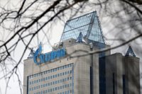 США ввели санкции против "Газпром нефти", "Сургутнефтегаза" и танкеров российского "теневого флота"