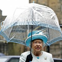 BBC atvainojas par nepatiesajiem tvītiem par Elizabetes II nāvi