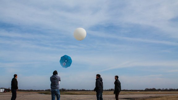 Ventspils studenti tuvākajā kosmosā palaiž zondi - 4