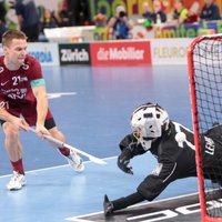 Latvijas florbolisti piedzīvo trešo zaudējumu pasaules čempionātā
