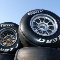 'Mercedes' un 'Pirelli' saņem rājienu par neatļautiem riepu testiem