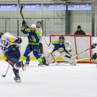 'Mogo' hokejisti pēcspēles metienos uzvar Latvijas hokeja čempionāta finālsērijas otrajā spēlē